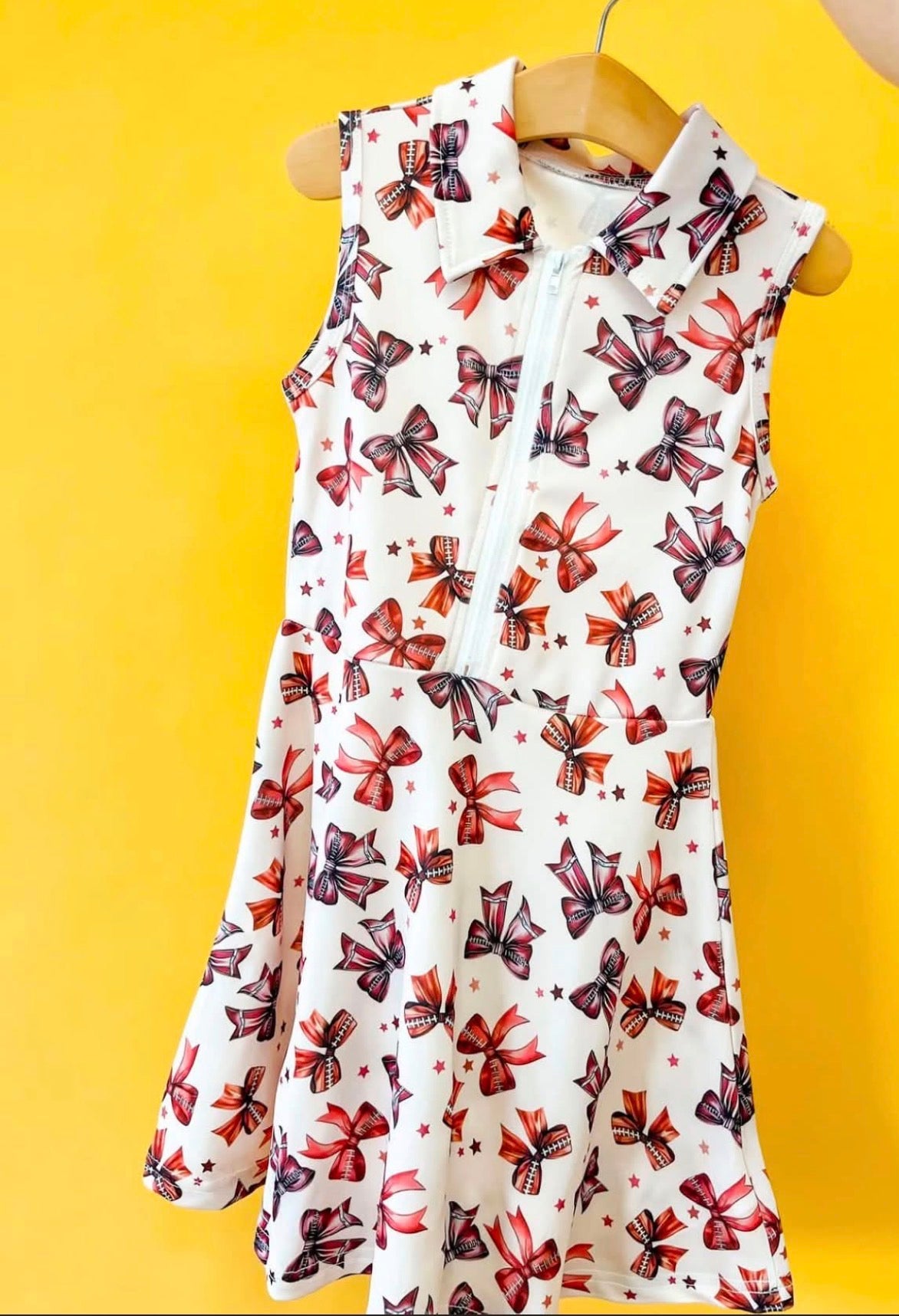 FOOTBALL DRESS